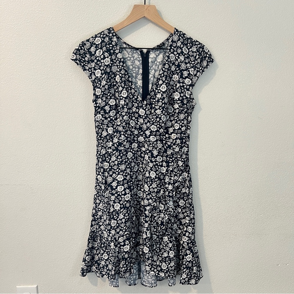 J. Crew Mercantile Navy Floral‎ Cap Sleeve Faux Wrap Ruffle Mini Dress Size 2